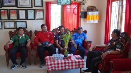 Jelang HUT Bali ke-68 dan HUT RI ke-81, DISTANAK Kab. Buleleng Siapkan Sterilisasi Anjing dan Kucing